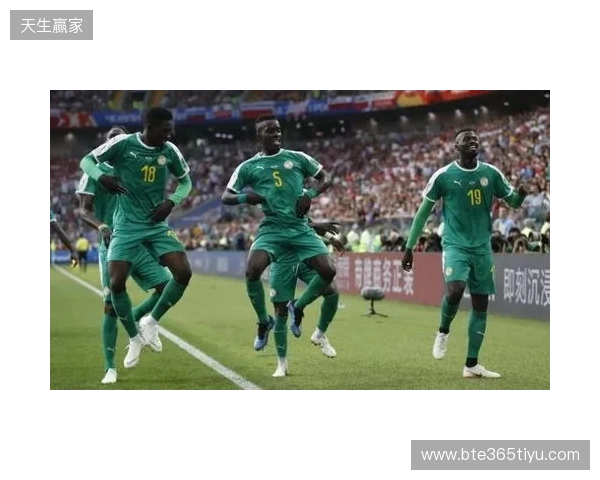 卡什:跟莱万并肩作战感觉很棒;希望能随波兰再踢一次世界杯